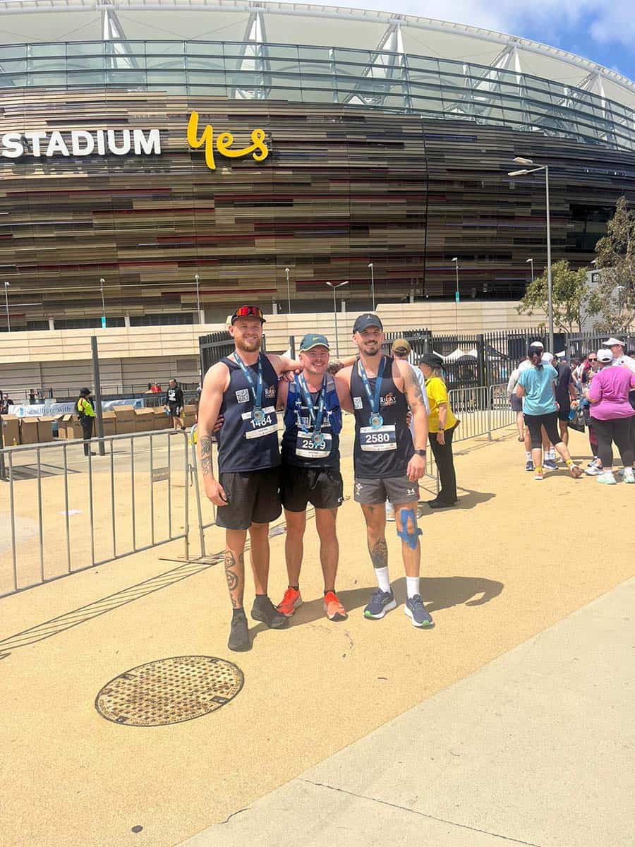 Ellis takes his marathon to the other side of the world — photo 1