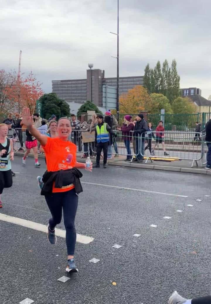 Firefighter Josh McCarthy runs the Manchester Half Marathon for The Ricky Casey Trust — photo 4